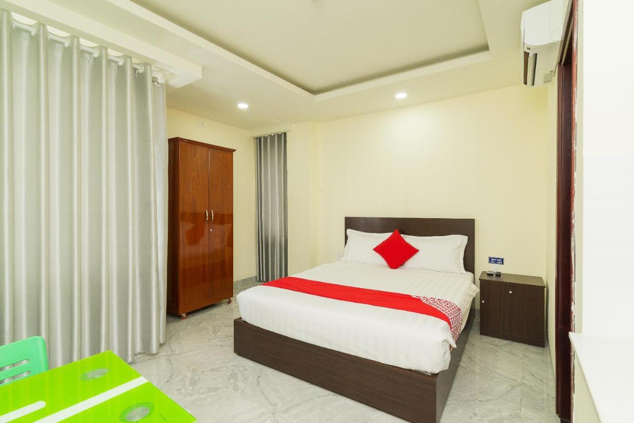 Oyo 176 374 Hotel Nha Trang Luaran gambar