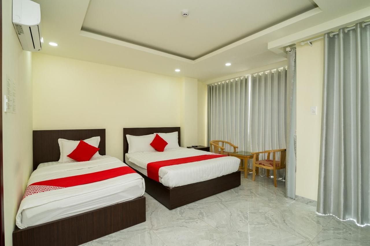 Oyo 176 374 Hotel Nha Trang Luaran gambar